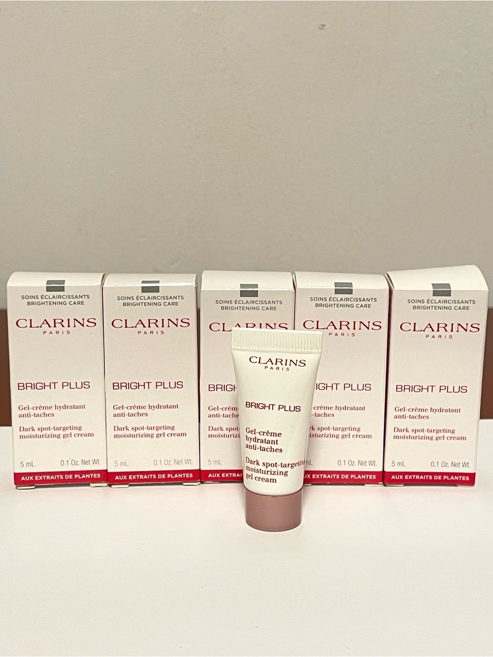 5x5ml Clarins Bright Plus Dark Spot-Targeting Moisturizing Gel Cream